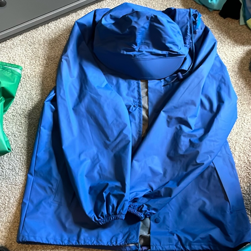 Lands end rain coat